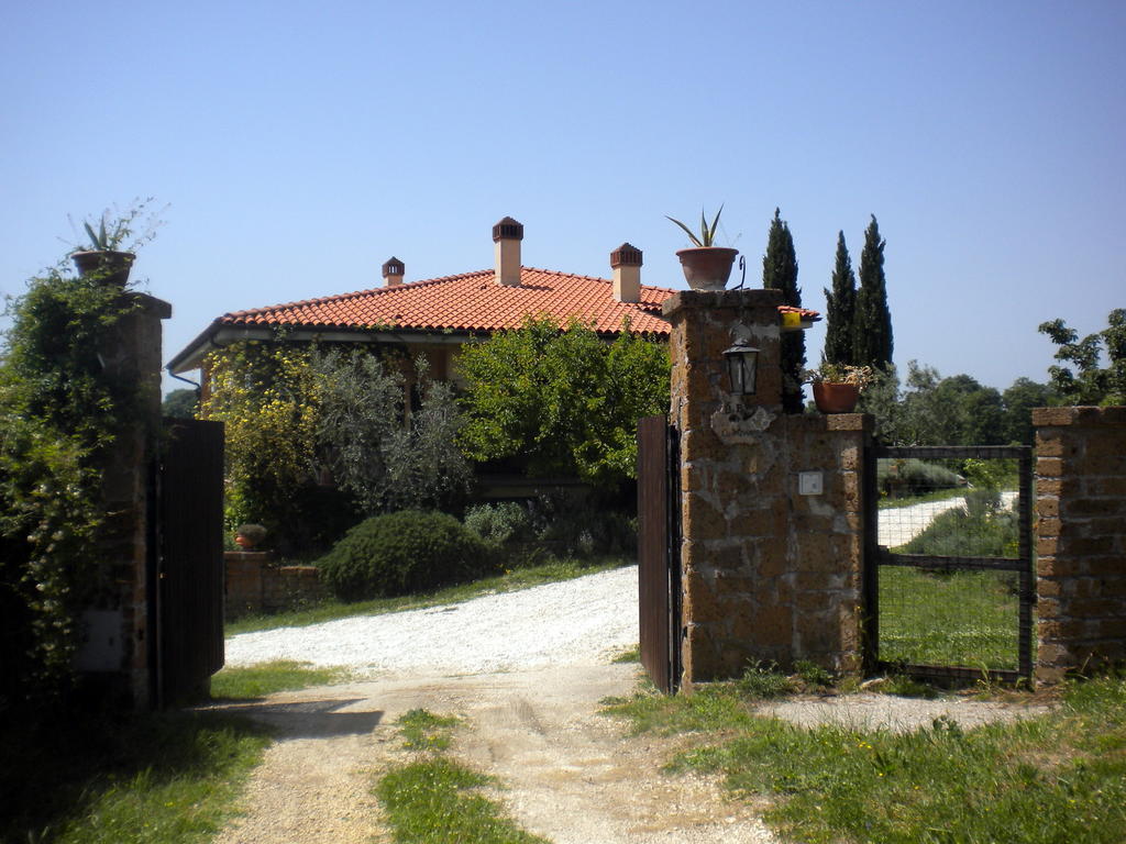Le Tre Querce Panzió Fiano Romano Kültér fotó